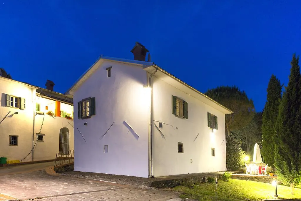 Agriturismo Pratofranco Pontremoli 0*,